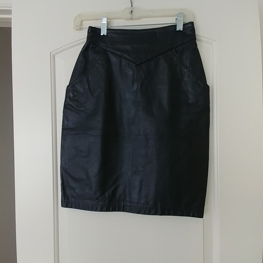 Leather skirt